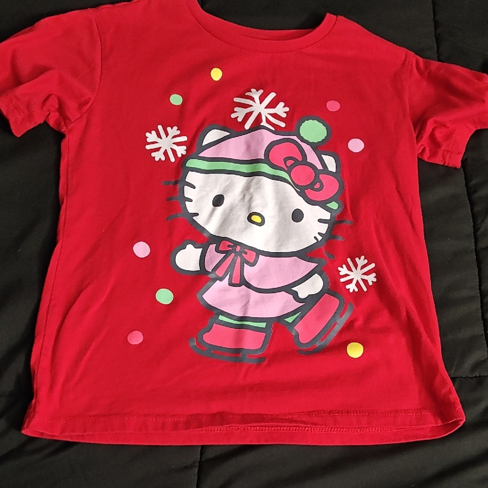 Winter Hello Kitty Graphic T-Shirt